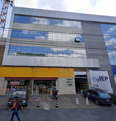 Ponto Comercial Para Alugar na Avenida Agamenon Magalhães em Caruaru