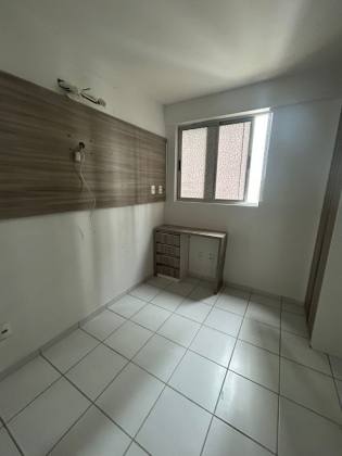 Apartamento à venda no Cond. Club Grand Jardim bairro Indianópolis em Caruaru