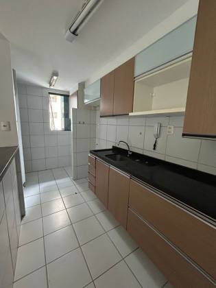 Apartamento à venda no Cond. Club Grand Jardim bairro Indianópolis em Caruaru