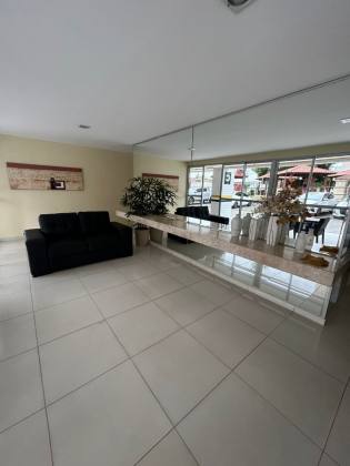 Apartamento à venda no Cond. Club Grand Jardim bairro Indianópolis em Caruaru