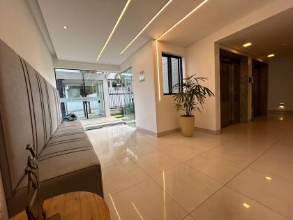 Apartamento à venda no Ed. Luisa Maciel bairro Mauricio de Nassau em Caruaru