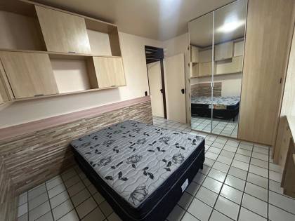 Apartamento à venda no Edf. Villa Lobos no bairro Universitário em Caruaru