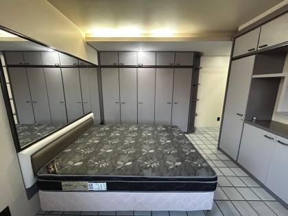 Apartamento à venda no Edf. Villa Lobos no bairro Universitário em Caruaru