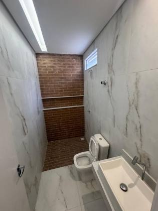 Casa à venda no bairro Luiz Gonzaga em Caruaru