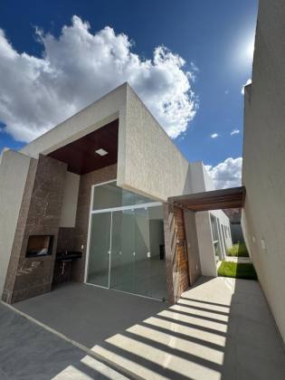 Casa à venda no bairro Luiz Gonzaga em Caruaru