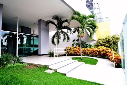 Apartamento para alugar no Edf Manhattan Home Service Mauricio de Nassau em Caruaru