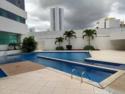 Apartamento à venda no Edifício Mont Serrat no Mauricio de Nassau em Caruaru