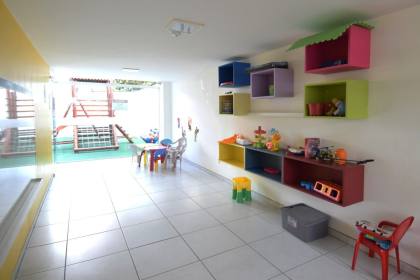 Apartamento à venda no Edifício Mont Serrat no Mauricio de Nassau em Caruaru