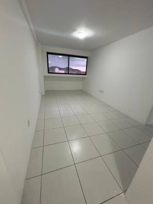 Apartamento Para Alugar no Ed. Belleville bairro Universitário Caruaru