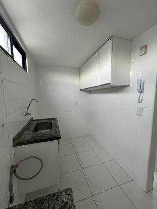Apartamento Para Alugar no Ed. Belleville bairro Universitário Caruaru