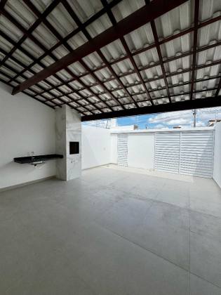 Casa à venda no bairro Luiz Gonzaga em Caruaru