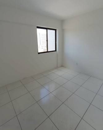 Apartamento para alugar no Ed. Ville Parisis Residence bairro Universitário em Caruaru