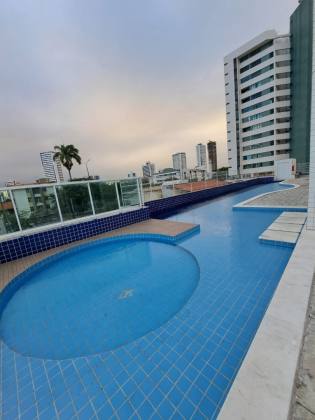 Apartamento para alugar no Ed. Ville Parisis Residence bairro Universitário em Caruaru