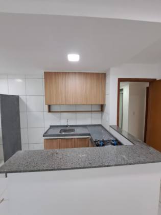 Apartamento para alugar no Ed. Ville Parisis Residence bairro Universitário em Caruaru