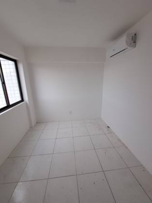 Apartamento para alugar no Ed. Ville Parisis Residence bairro Universitário em Caruaru