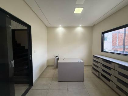 Prédio Comercial Para Alugar no bairro Salgado em Caruaru