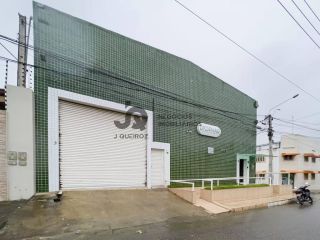 Galpão à venda no bairro Nova Caruaru