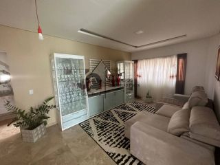 Casa à venda no bairro Maria Auxiliadora Caruaru