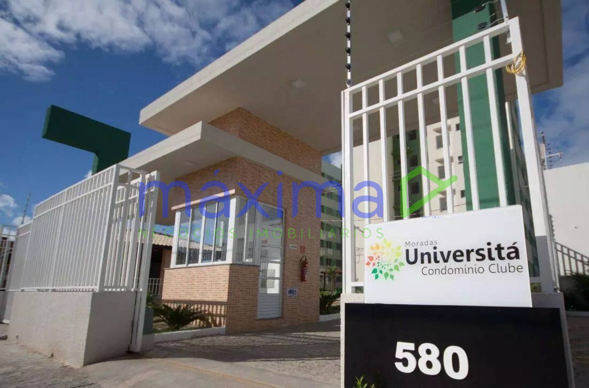 Apartamento no Cond. Universitá - Eduardo Gomes