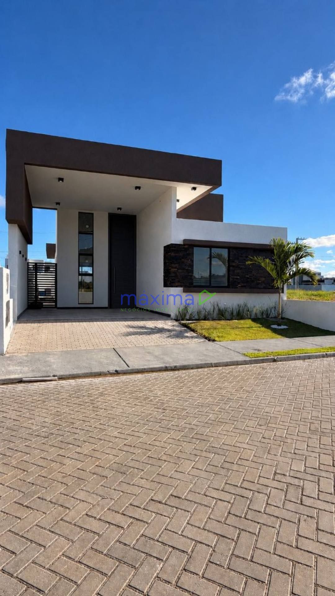 Linda Casa Padang Beach 3/4