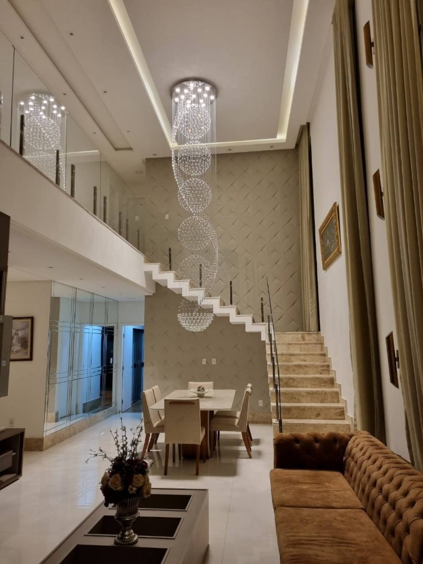 Excelente casa 4/4 em condomínio, vizinho ao novo shopping Sul - L.C