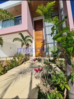 Excelente casa 4/4 em condomínio, vizinho ao novo shopping Sul - L.C