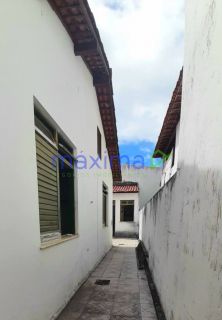 CASA NO BAIRRO LUZIA