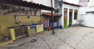 CASA NO BAIRRO LUZIA