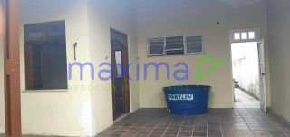 CASA NO BAIRRO LUZIA