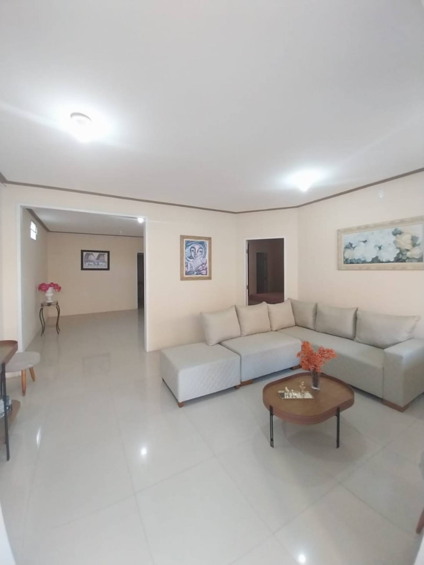 Casa à Venda na Barra dos Coqueiros/SE. A | R