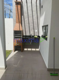 Casa à Venda – Luar da Barra 1
