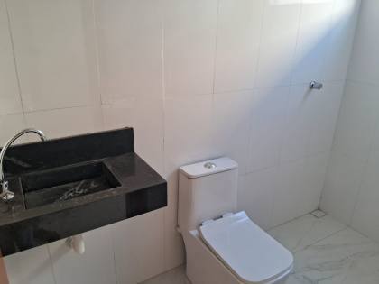 Excelente Casa 3/4 em condomínio - L.C