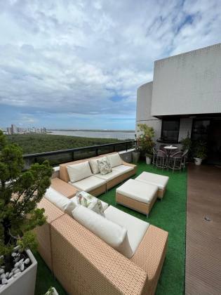 Cobertura Alto Padrão com Vista Mar, na Av. Beira Mar, Aracaju/SE