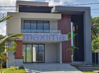 Casa à Venda em Alphaville Sergipe – Frente para o Lago!