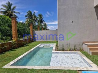 Casa à Venda em Alphaville Sergipe – Frente para o Lago!