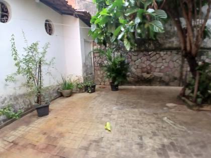 Casa de Com Área Verde Privativa no Suíça