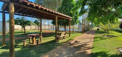 Casa à Venda no Condomínio Alameda do Sol – Aruana A | R