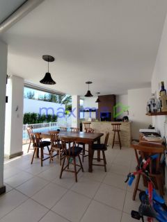 Casa duplex à venda no Condomínio Biratan Carvalho