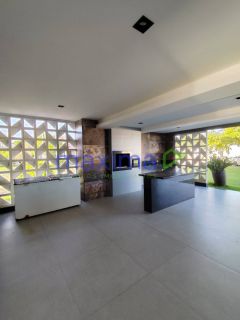 Casa duplex à venda no Condomínio Biratan Carvalho