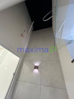 Linda casa com 2/4 sendo 1 suíte