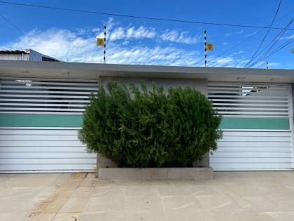Casa à venda no Conjunto JK, Jabotiana