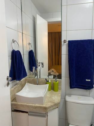 Apartamento à Venda – Mar de Aruana 1