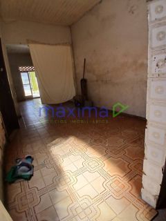 Casa à Venda na Rua Pernambuco, Siqueira Campos!
