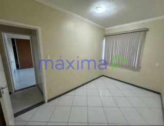 Apartamento com Vista Incrível no Edifício Del Rey