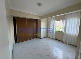 Apartamento com Vista Incrível no Edifício Del Rey