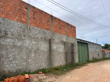 Ótima oportunidade de negócio! Terreno com 20 apartamentos em fase de acbamento!
