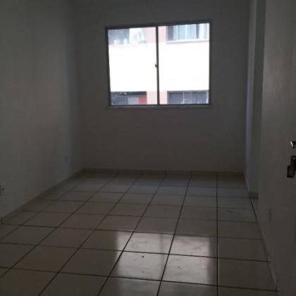 Apartamento à venda no Condomínio Riviera Club