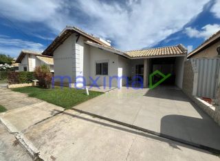 Oportunidade Incrível no Bairro Aeroporto! Casa à Venda em Condomínio Fechado com Clube Privativo!