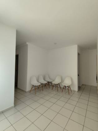 Apartamento no Condomínio Reserva Alto Verde
