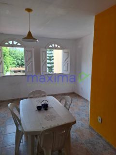 Casa Para Vender com 10 quartos 2 suítes no bairro Farolândia em Aracaju!